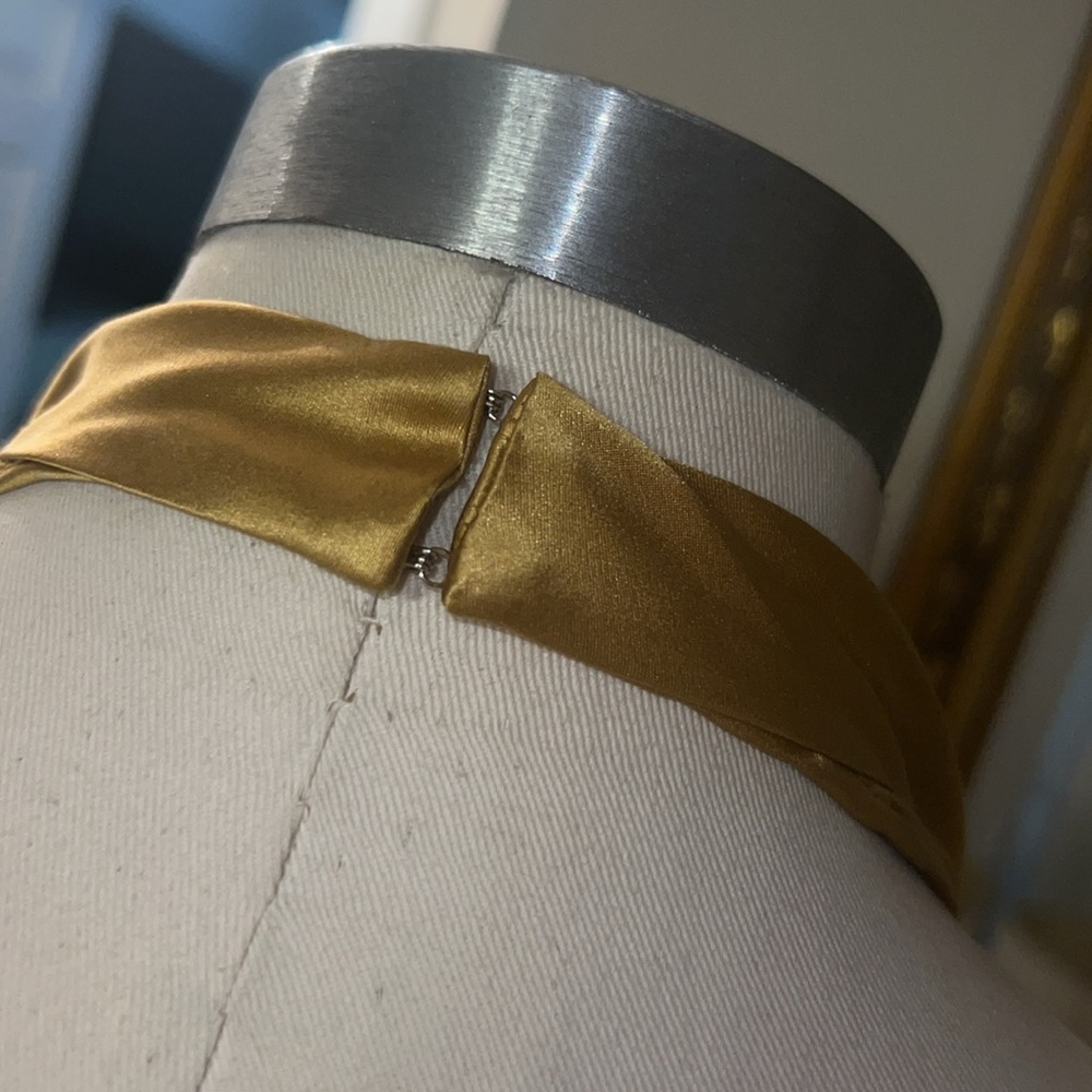 Amanda Uprichard Martine silk dress. Gold size large NWT - Picture 8 of 10